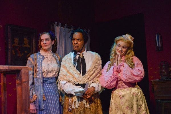 L to R: Skylar Alexis and Rob Young in Hat Box at The Garage Theatre Photo: Diana Kaufmann 6