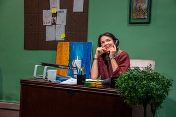 Bekah Martinez plays Samantha Fisher in The Call List at The Garage Theatre Photo Credit: Diana Kaufmann 3