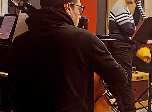 First rehearsal. Sharon K. Janda, Glafkos Kontemeniotis (Music Director), Tony Lannen (bassist), Izzi Stein (vocalist), Charly Kay (vocalist) 5