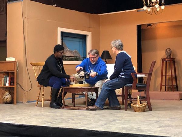 Henry Lowenthal and his wife Polly discuss Henry's future with Edith Wilshire. 2