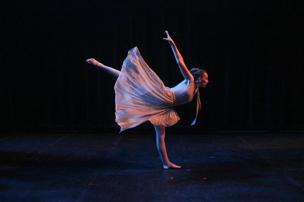 Hold On Trio - Ciara Murphy, Sophia Lucontoni, JR Sasso 2