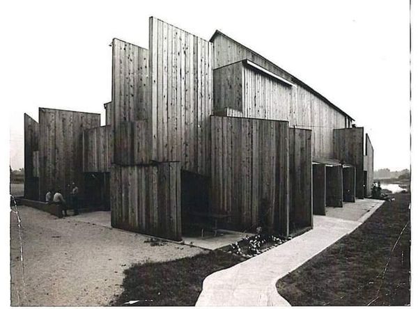 Award-winning Role: Darryl Maximilian Robinson won a 1997 Joseph Jefferson Citation Award for Outstanding Actor In A Play for playing Sam Semela in Fugard: Master Harold And The Boys. 212