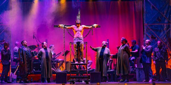 Photos by John Posada 15