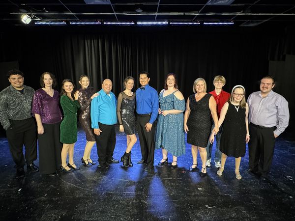 The Cast of Standing O! 2