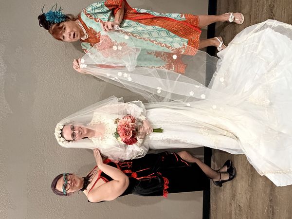 She only does it because it pays 4