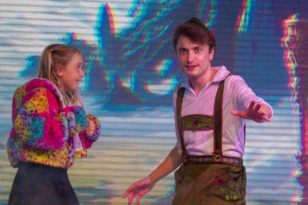 Alexa Rosengaus (front) as Cinderella and Hannah Rubinstein (rear) as The Narrator. 16