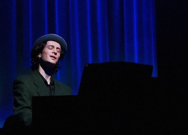 Isaac Young as Mr. Eccentric - Host/Emcee (Photo credit: Jim R. Moore) 4