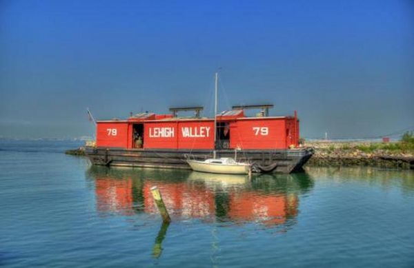 The Historic Waterfront Museum Lehigh Valley Barge.  2