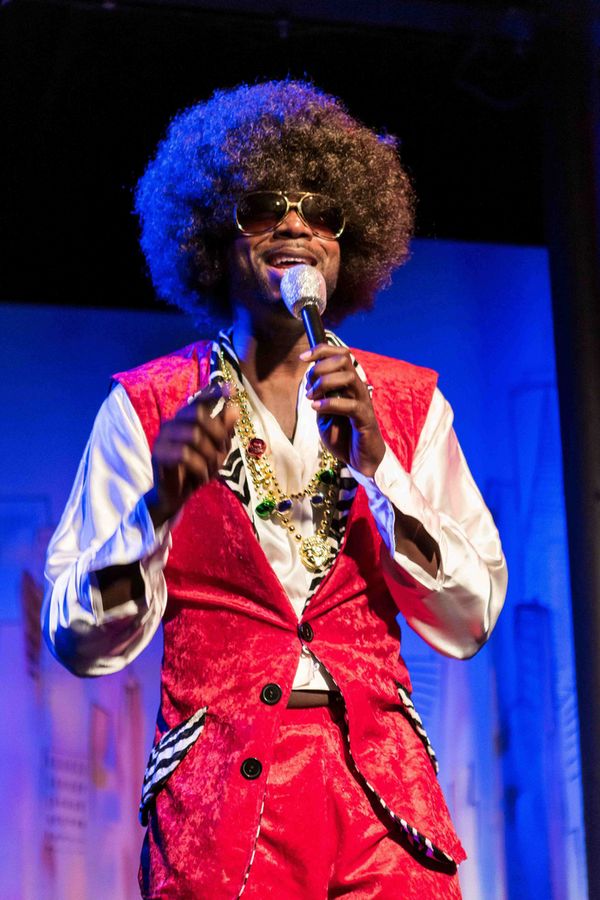 Mike Sandusky returns to Theatre NOVA in DJ WHITTINGTON''S KOOL KAT: A Hip-Hop Panto (Sean Carter Photography) 1
