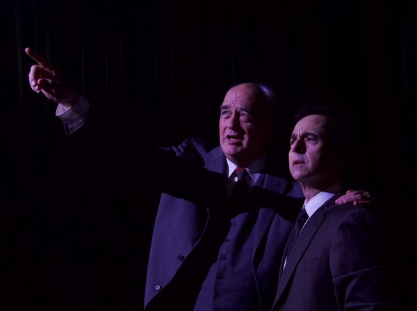 Michael Stuart, and Meredith O?Brien Photography: Darren Scharf 3