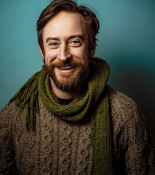 Phil Burke as Roger Hassett 4