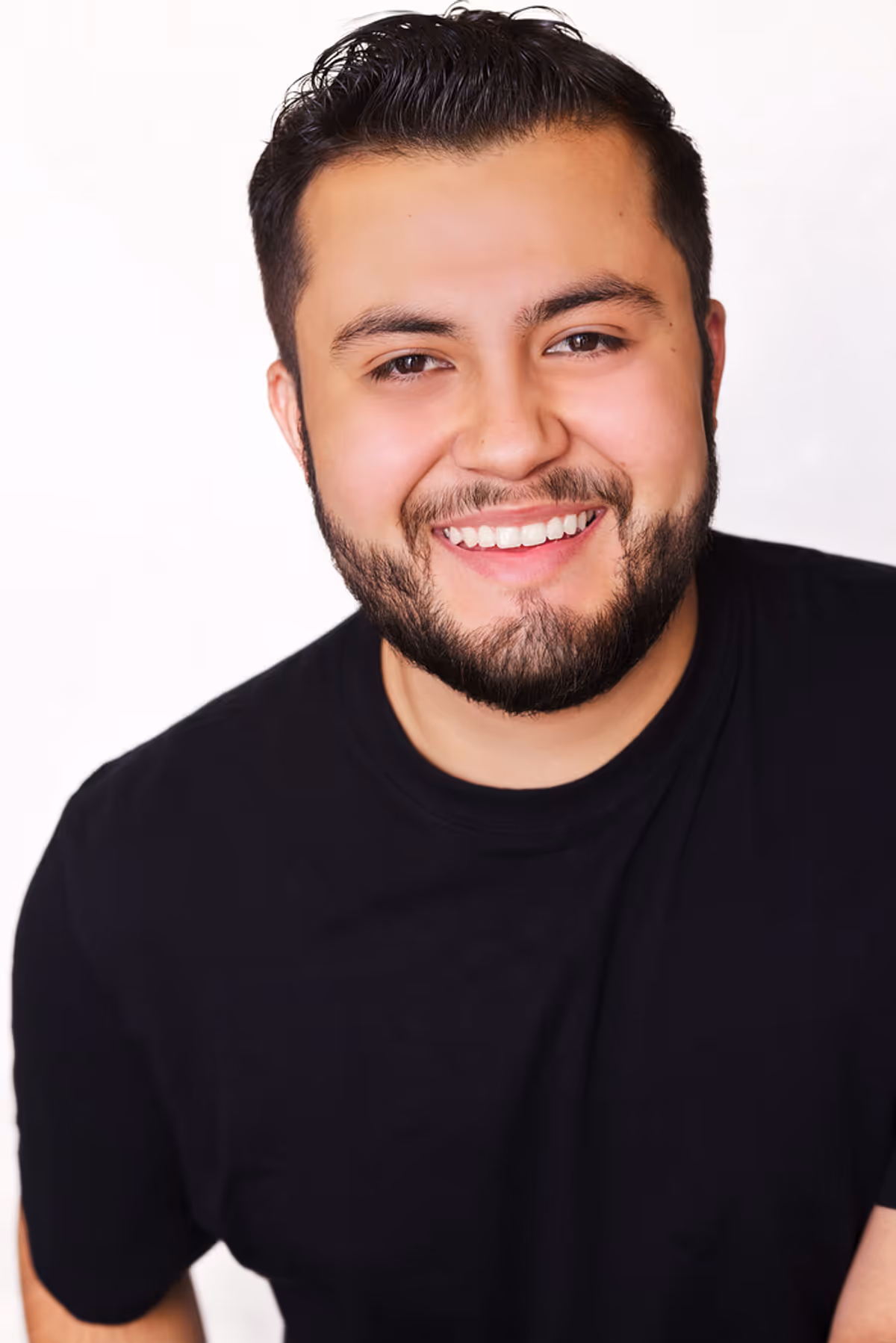 Ray Cuevas Headshot Photo