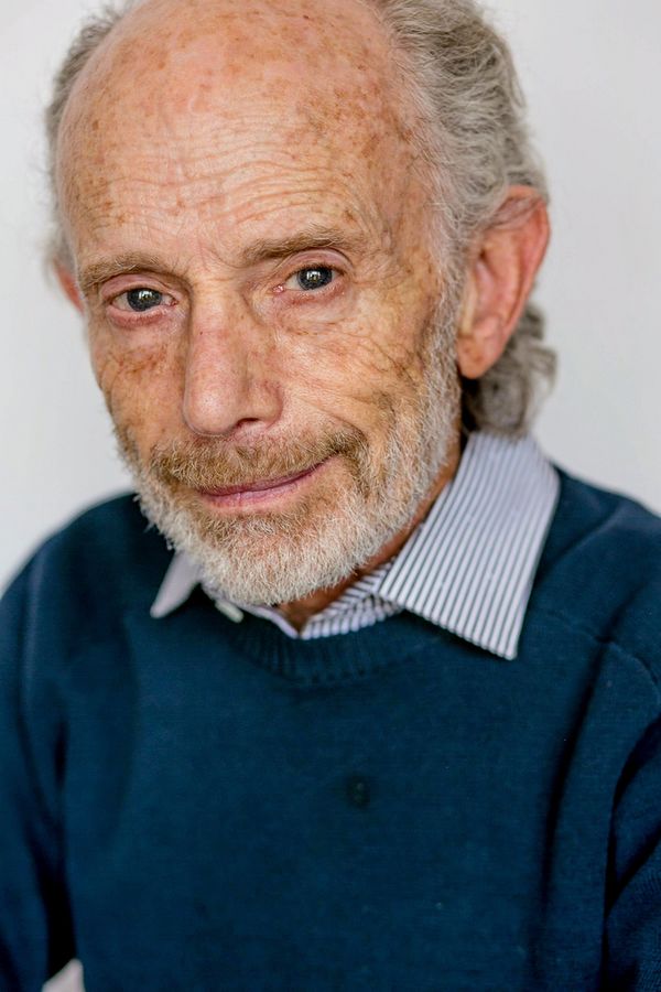 On the set of Let''''s Write a Musical at the Hudson Theatre 6