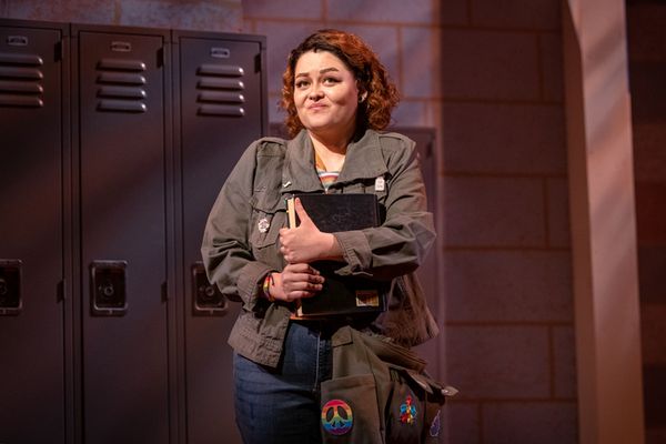 Just Breathe Alicia Diaz-Valls as Emma Nolan 1