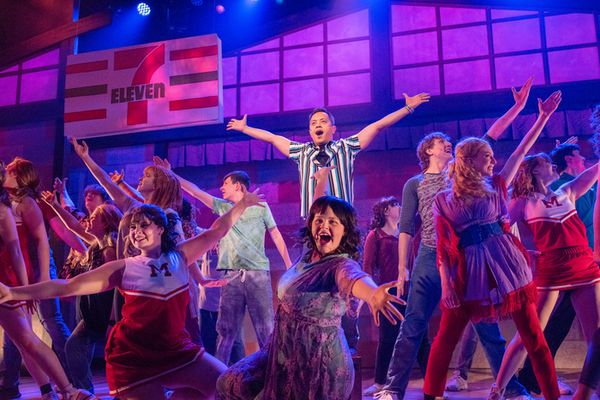 Just Breathe Alicia Diaz-Valls as Emma Nolan 3