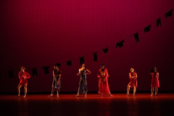 Ailey II in Chalvar Monteiro's Berry Dreamin'. Photo by Nir Arieli. 13