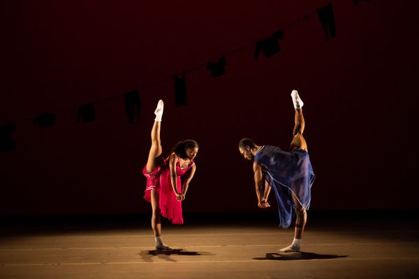 Ailey II in Chalvar Monteiro's Berry Dreamin'. Photo by Nir Arieli. 6