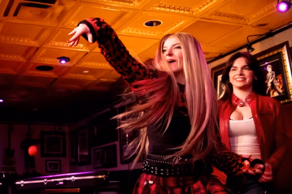 Rock Never Dies Avril and Caroline playing 3