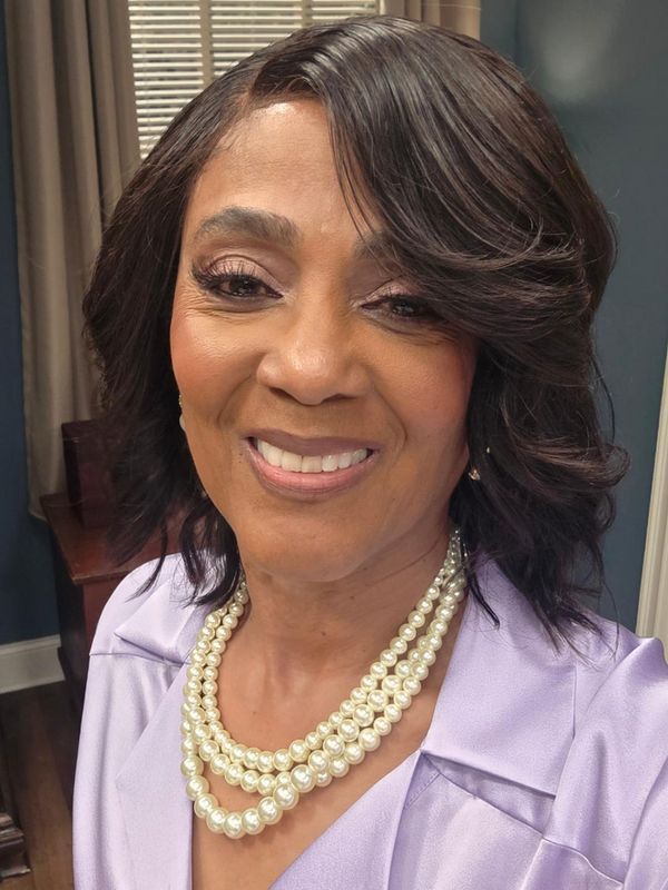 Alretha Thomas (Yolanda Banks) 1
