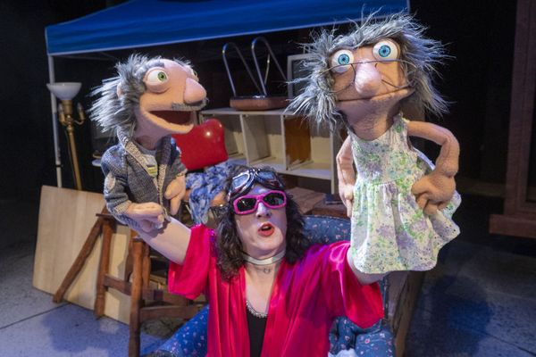 Photo by Jeb Wallace-Brodeur  Two of Stoph's puppets make their LNT MainStage debut as grandparents Lud & Marie!  The Search for Signs of Intelligent Life in the Universe by Jane Wagner, featuring Mau 5