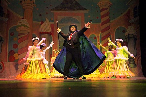 Clara and the Nutcracker Prince are entertained by the Dew Drop Fairy and her Prince 2