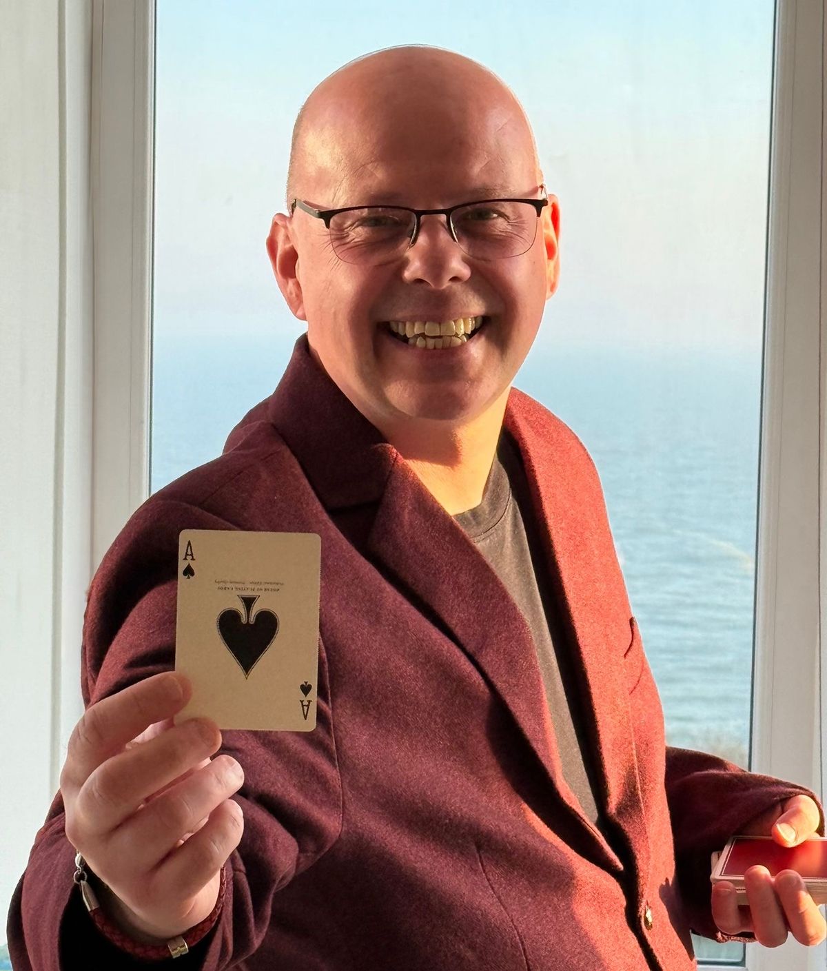 Stuart Sharkey - The Collieston Conjurer Stuart Sharkey - The Collieston Conjurer