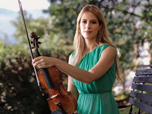 Xian Conducts Prokofiev & Strauss