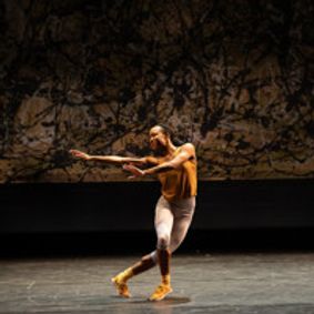 Student Matinee: Hubbard Street Dance Chicago show poster