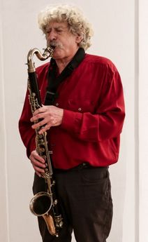 Michael Moss: ENSEMBLE BOWS