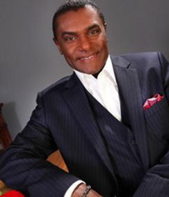 JOSÉ ALBERTO EL CANARIO, RAMÓN ORLANDO, and EL CONJUNTO QUISQUEYA @ Lehman Center, 12/11, 8pm	show poster