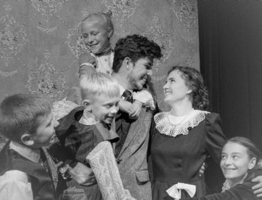 It's a Wonderful Life show poster