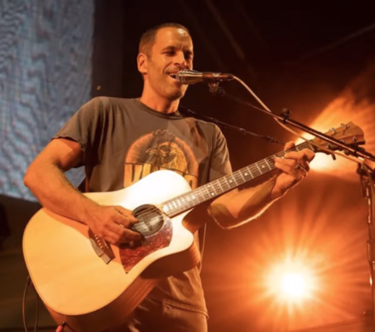 Jack Johnson at Ascend Amphitheater
