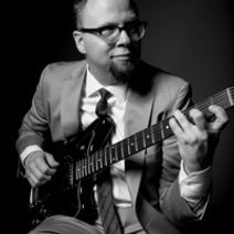 Feed Your Senses LIVE with Alex Gordon