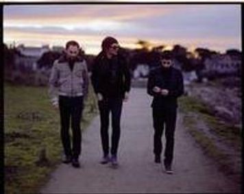 PONY PONY RUN RUN show poster