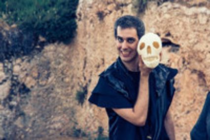 Hamlet: in motion show poster