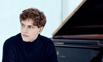 Pianist Jan Lisiecki at Spivey Hall