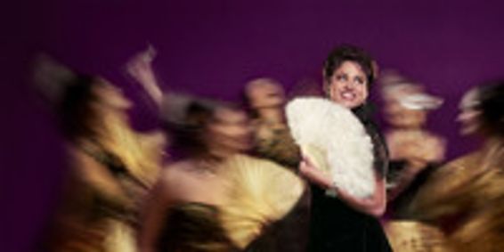 La Traviata show poster