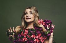 Harriet Kemsley: Honeysuckle Island