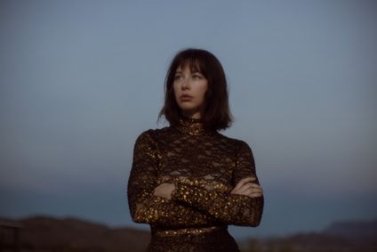 Lera Lynn show poster