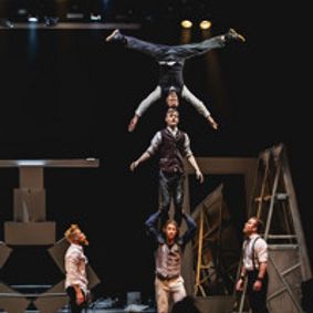 Machine de Cirque show poster