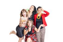 Tight Mums, Loose Units