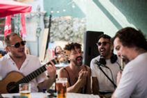 Live samba and traditional Brazilian choro with Fabricio Mattos