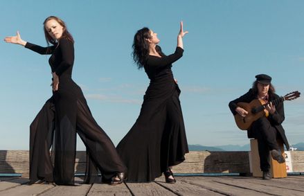 Calle Verde + Jhoely Triana Flamenco show poster