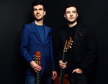 Ziggy & Miles, Guitar Duo