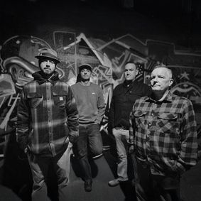 4FT FINGERS at Signature Brew - London show poster