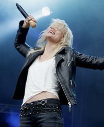 Metric, Broken Social Scene & Stars