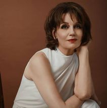 Beth Leavel
