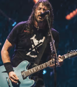 Foo Fighters & Mannequin Pussy