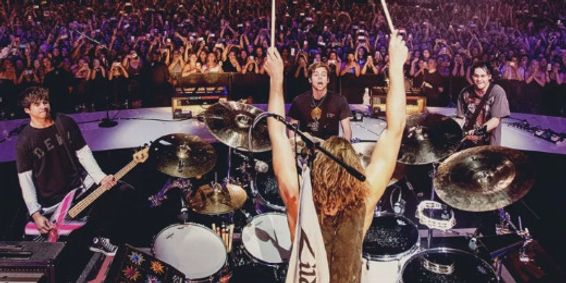 5 Seconds of Summer show poster