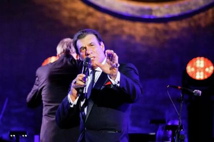 Davi Sings Sinatra show poster